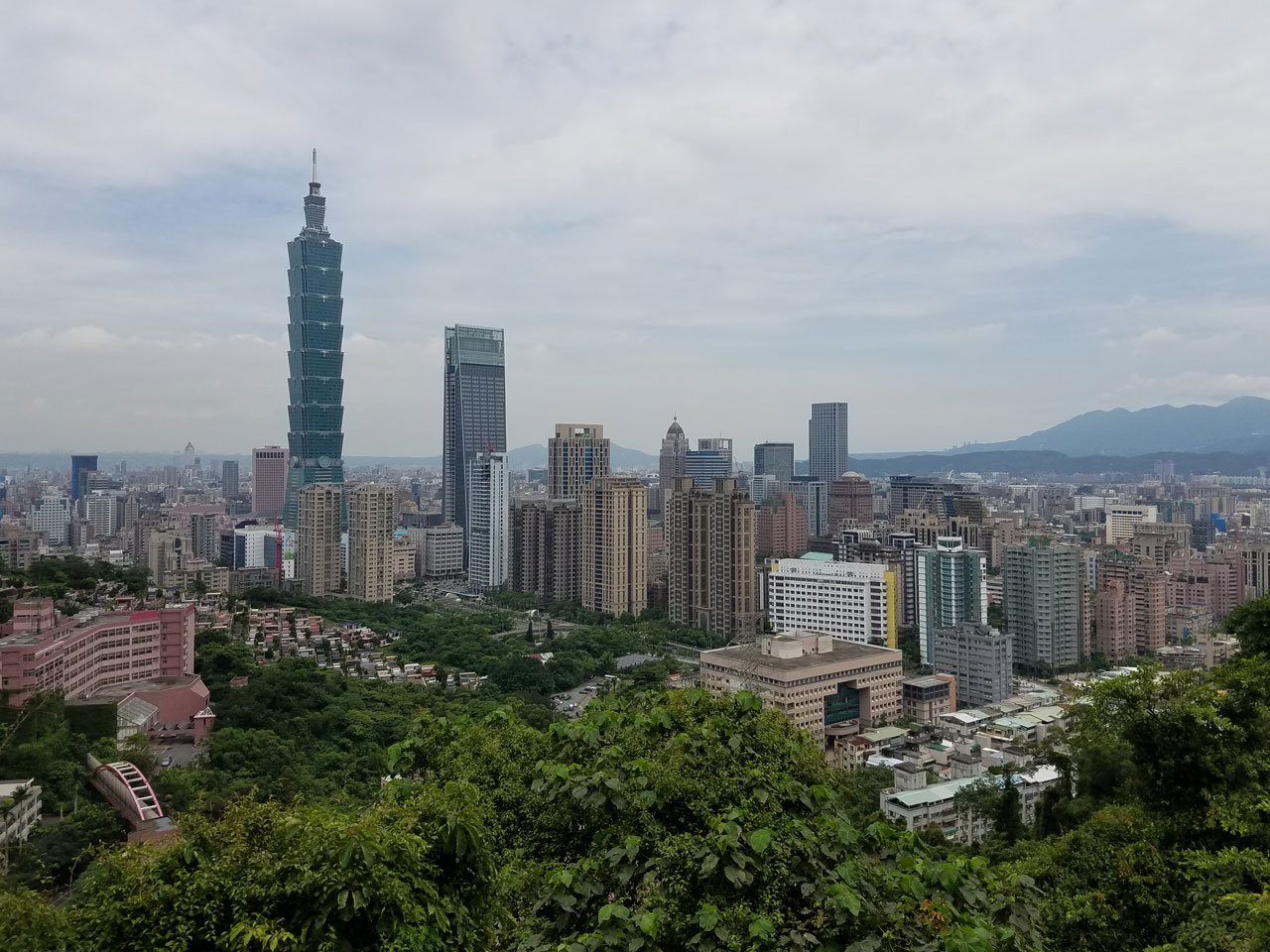 Taipei 101, as viewed from Xiangshan Trail